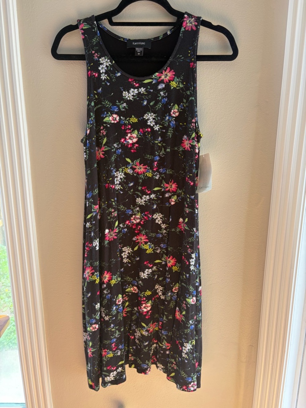 NWT Karen Kane Bright & Beachy Chloe Dress M Black Floral Sleeveless Pockets